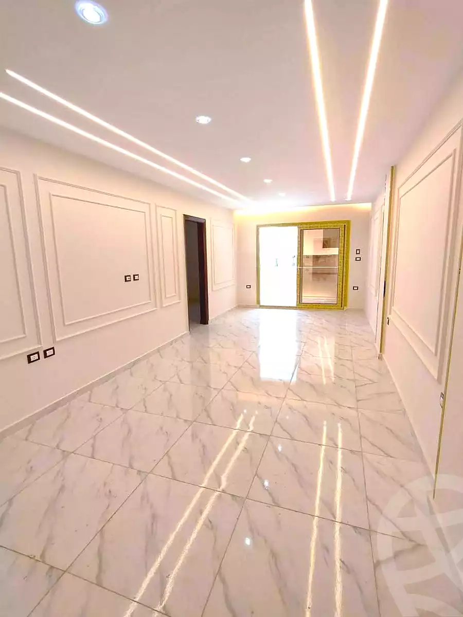 https://aqarmap.com.eg/ar/listing/6998083-for-sale-alexandria-miami