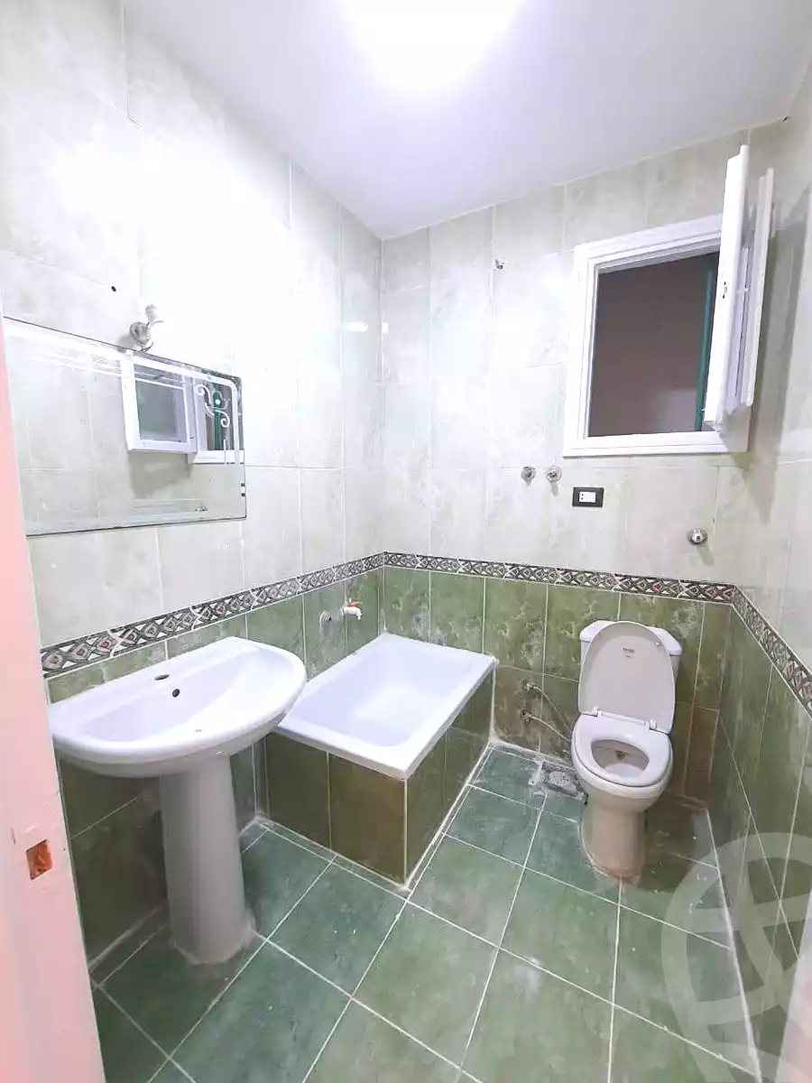 https://aqarmap.com.eg/ar/listing/6998098-for-sale-alexandria-al-agamy-shataa-el-nakheel
