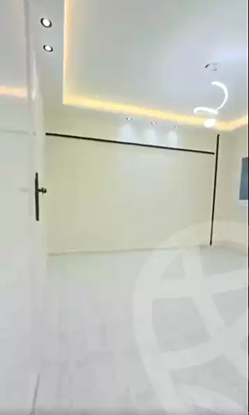 https://aqarmap.com.eg/en/listing/6998370-for-sale-alexandria-al-agamy-shataa-el-nakheel