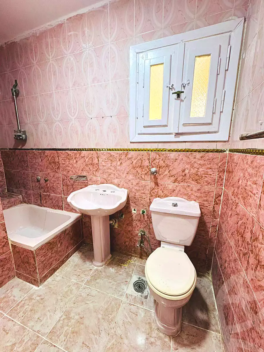 https://aqarmap.com.eg/ar/listing/6998539-for-sale-alexandria-al-agamy-shataa-el-nakheel