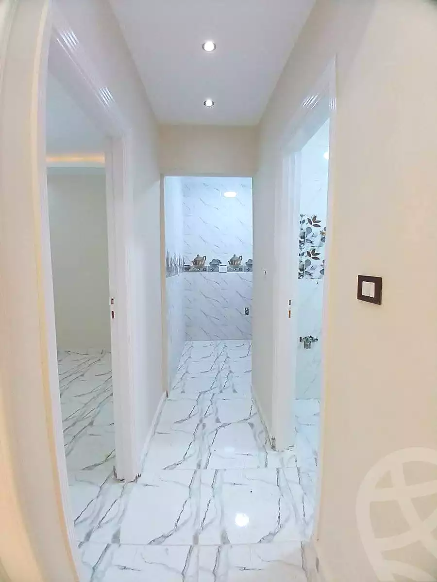 https://aqarmap.com.eg/ar/listing/6998565-for-sale-alexandria-sydy-bshr-sydy-bshr-bhry-gamal-abd-el-nasir-st