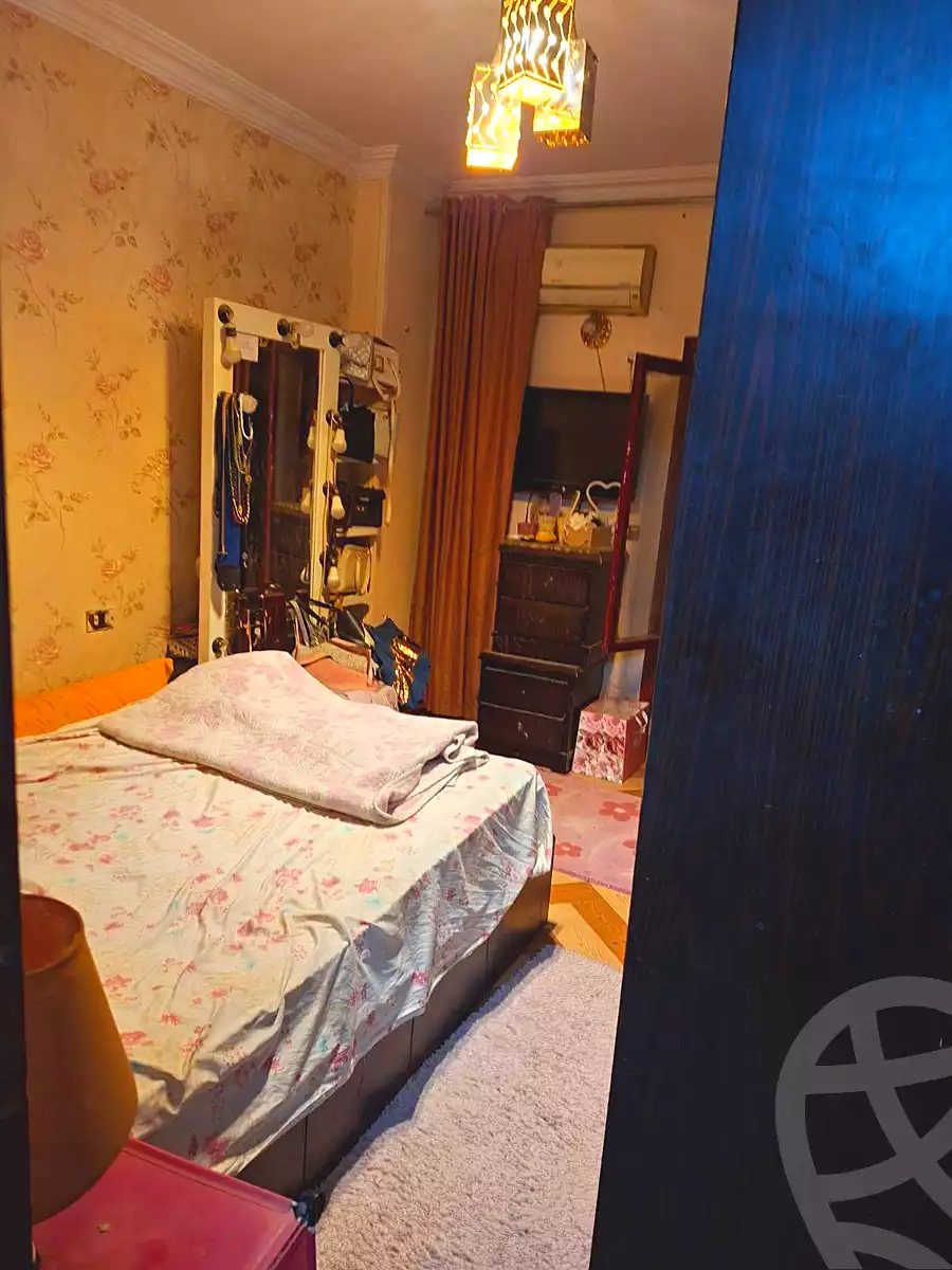 https://aqarmap.com.eg/ar/listing/6998856-for-sale-cairo-helwan-youssef-st