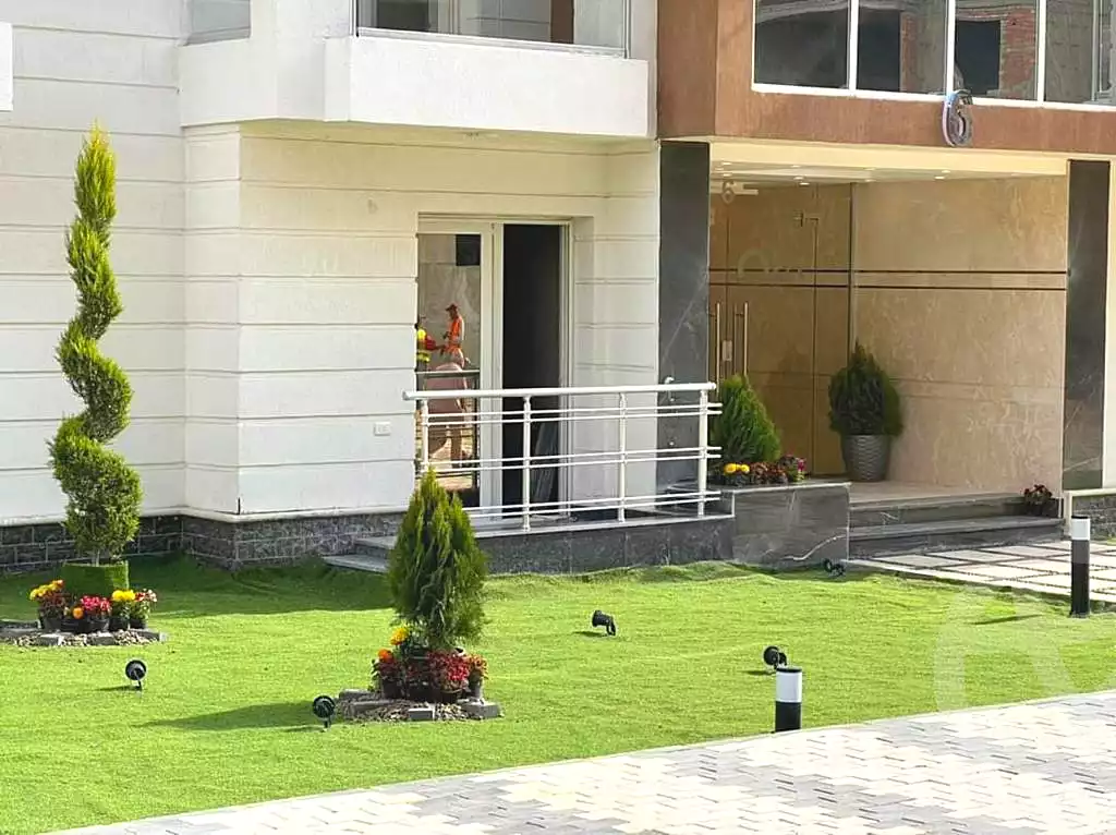 https://aqarmap.com.eg/ar/listing/6999111-for-sale-cairo-new-administrative-capital-r7-oia