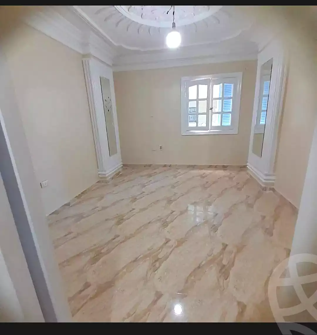 https://aqarmap.com.eg/en/listing/6999992-for-sale-alexandria-miami-shr-jml-bd-lnsr