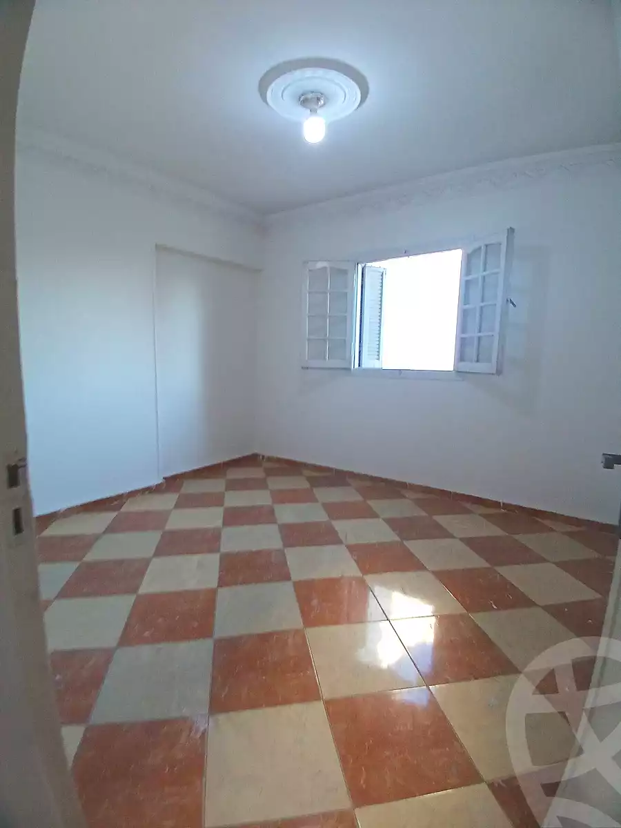 https://aqarmap.com.eg/en/listing/7000001-for-sale-alexandria-lsywf-shamaa