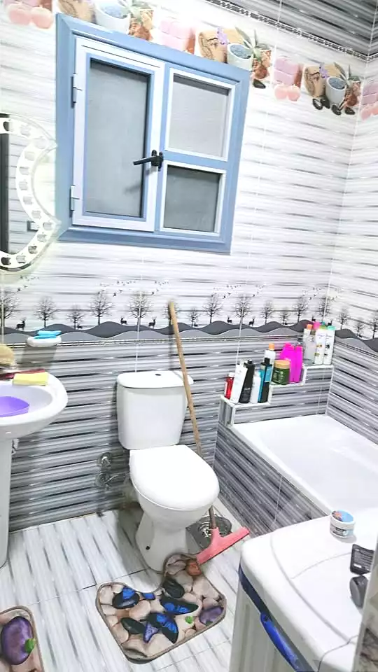 https://aqarmap.com.eg/ar/listing/6998700-for-sale-alexandria-al-agamy-lbytsh-shahr-al-assal-st