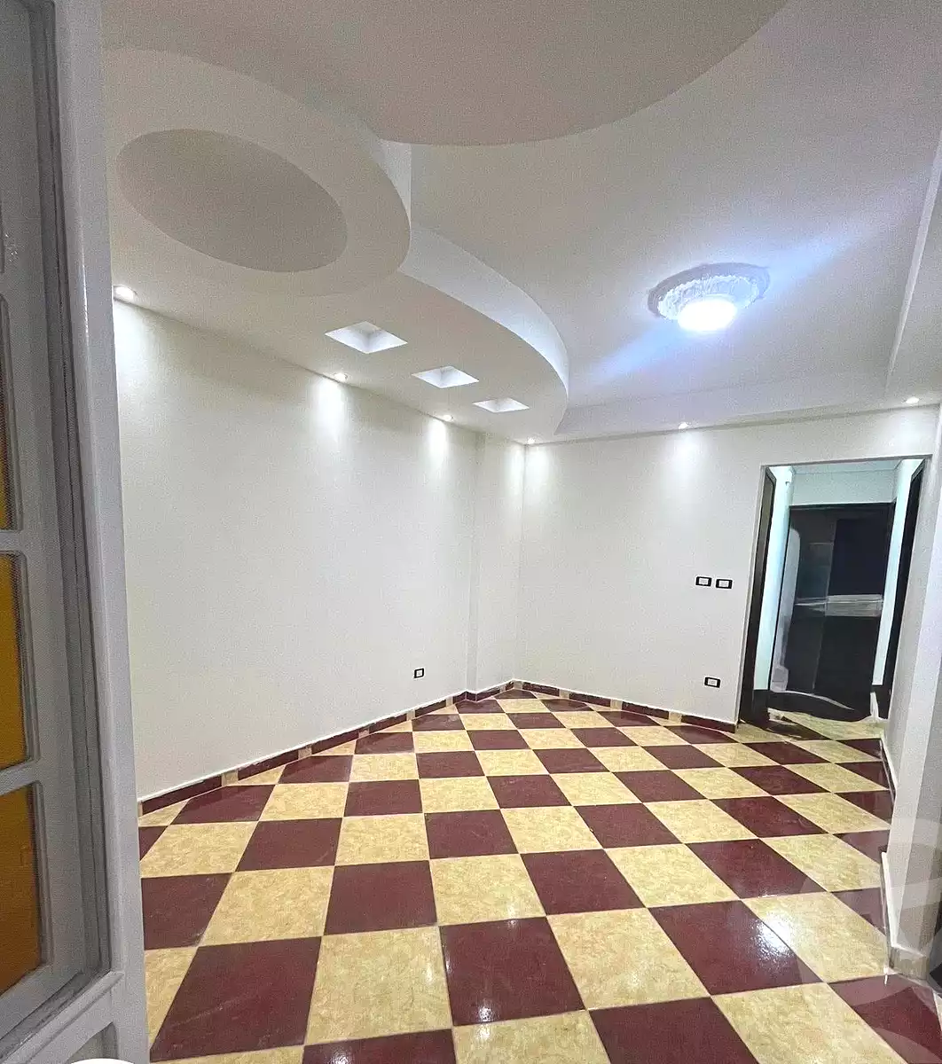 https://aqarmap.com.eg/en/listing/7000063-for-sale-alexandria-lsywf-el-falki