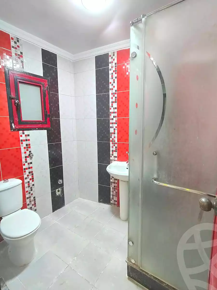https://aqarmap.com.eg/ar/listing/7000090-for-sale-alexandria-miami-shr-jml-bd-lnsr