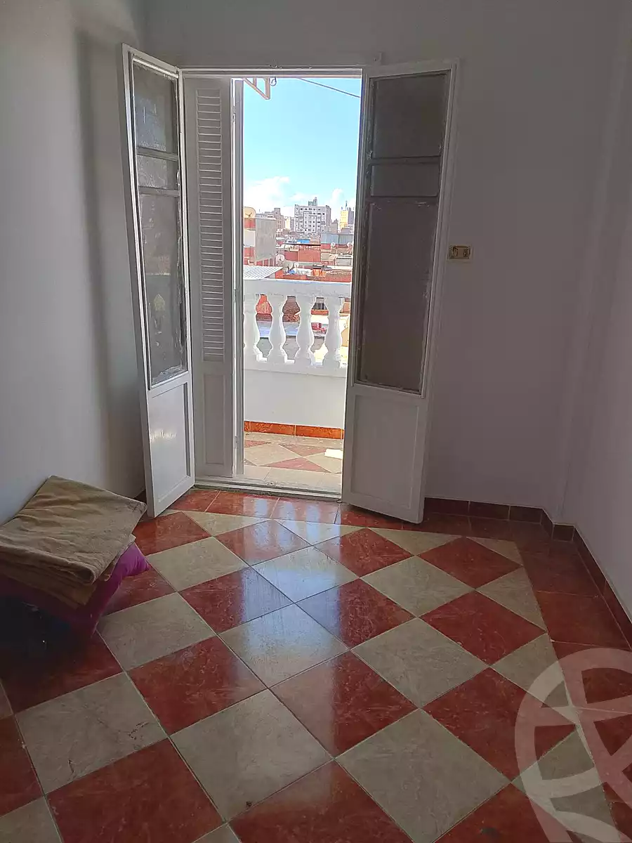 https://aqarmap.com.eg/ar/listing/7000101-for-sale-alexandria-lsywf-abd-el-fattah-el-shashaei-st