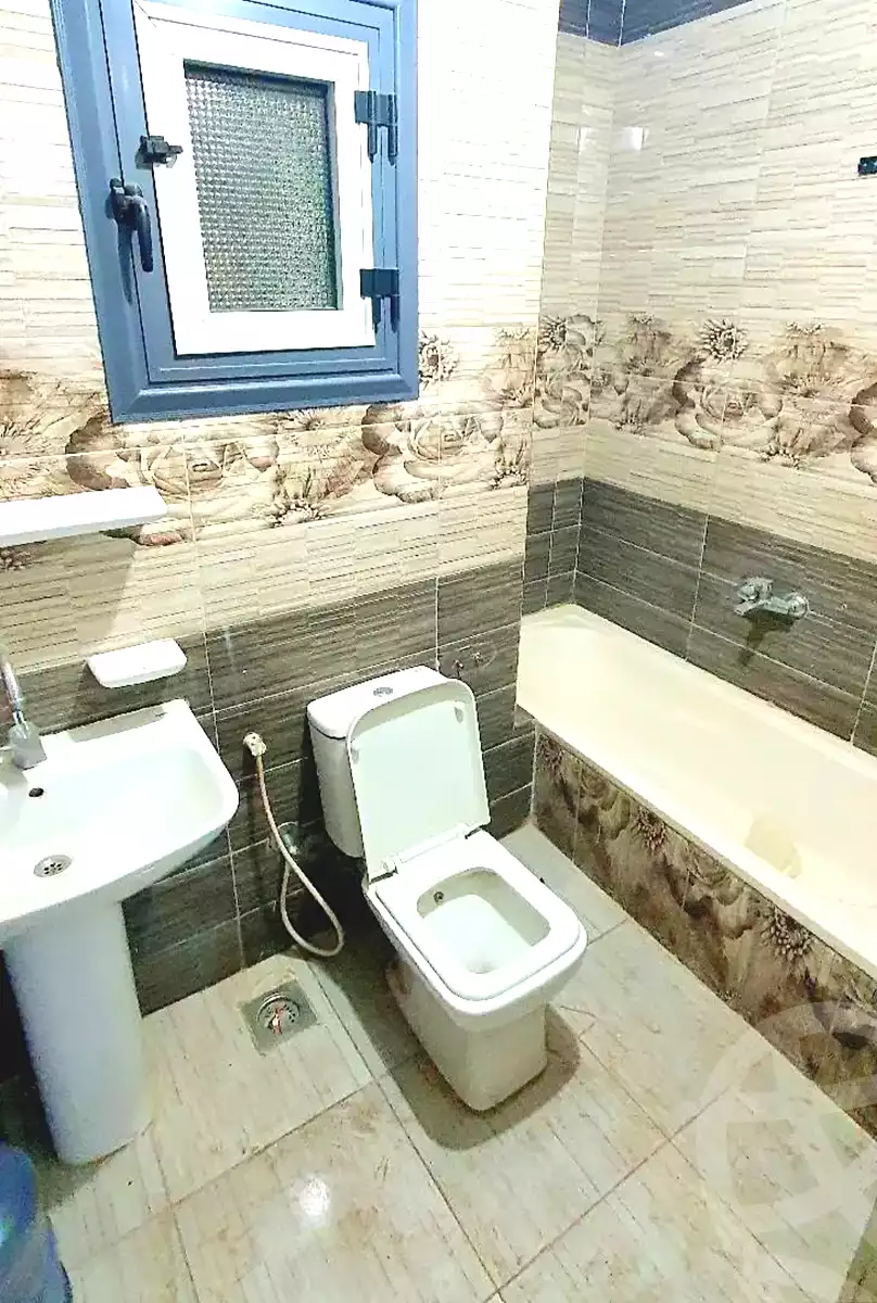 https://aqarmap.com.eg/en/listing/7000163-for-rent-alexandria-sydy-bshr-sydy-bshr-qbly