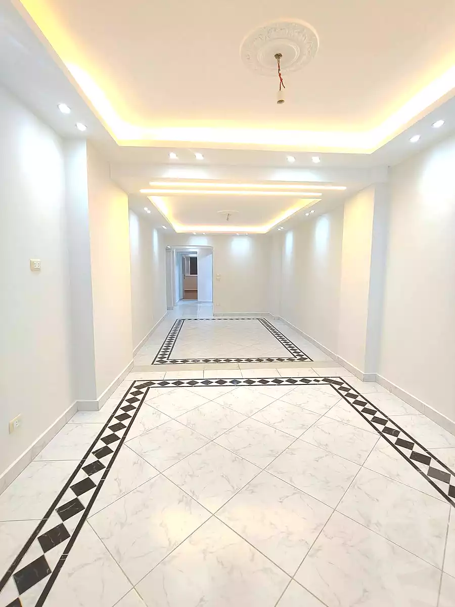 https://aqarmap.com.eg/en/listing/7000253-for-sale-alexandria-miami-45-street