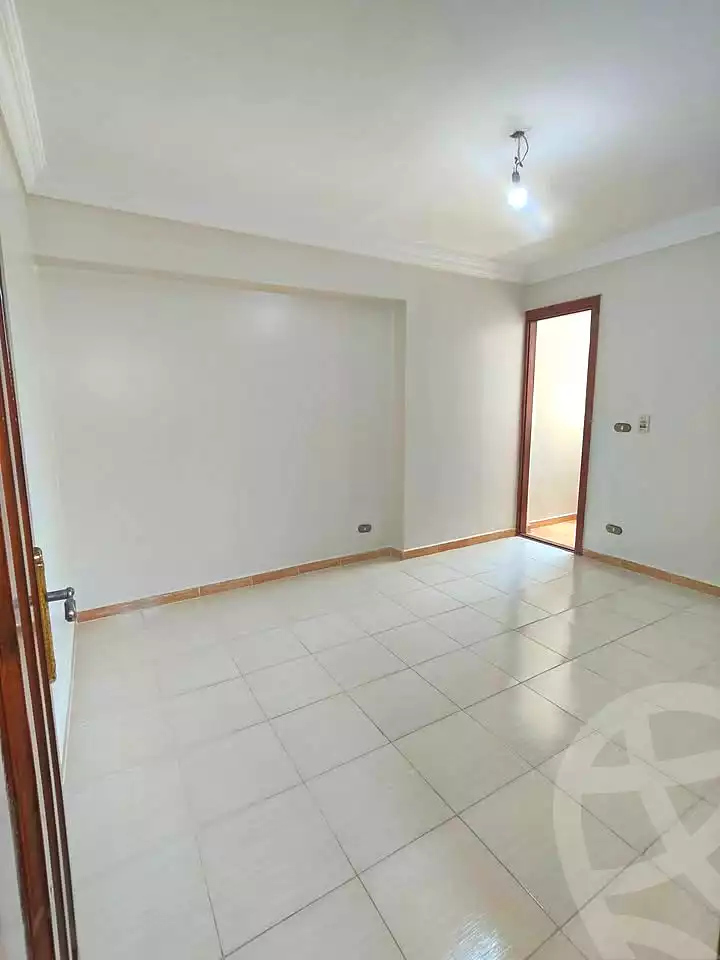 https://aqarmap.com.eg/en/listing/7000276-for-sale-alexandria-miami-mohammed-galal-hammad-st
