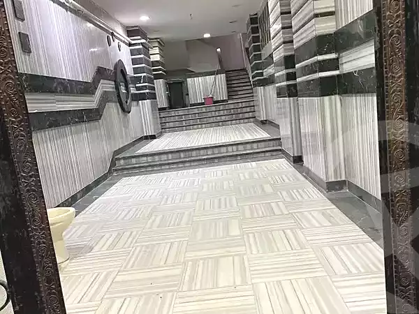 https://aqarmap.com.eg/en/listing/7000378-for-rent-alexandria-el-mandara-moritania-st