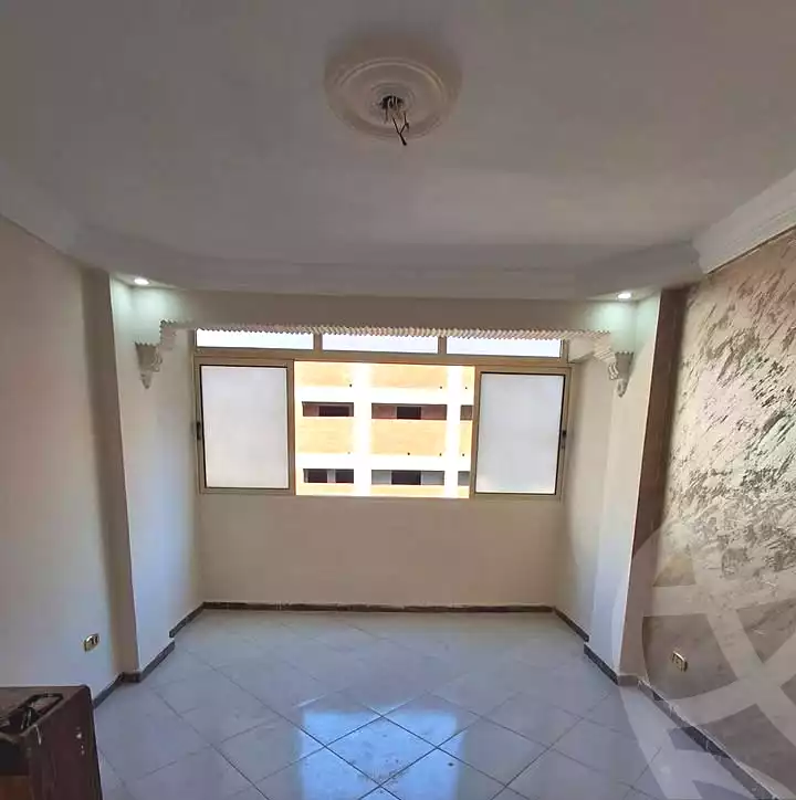 https://aqarmap.com.eg/en/listing/7001017-for-sale-alexandria-lsywf-el-falki
