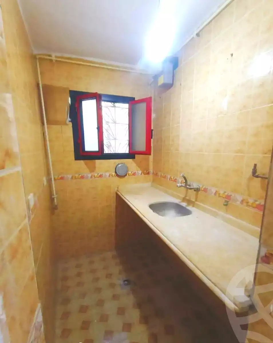 https://aqarmap.com.eg/ar/listing/7001033-for-sale-alexandria-lsywf-el-falki