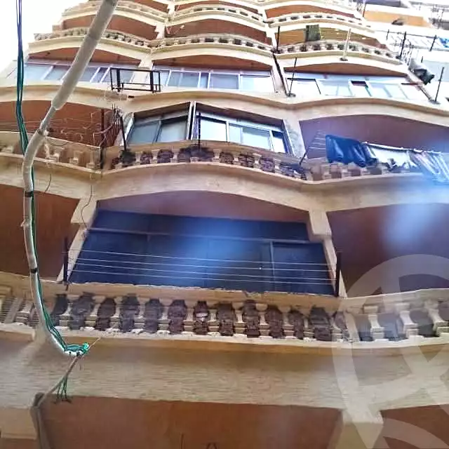 https://aqarmap.com.eg/en/listing/7001106-for-sale-alexandria-al-agamy-el-hanouvel-hussein-waly-st