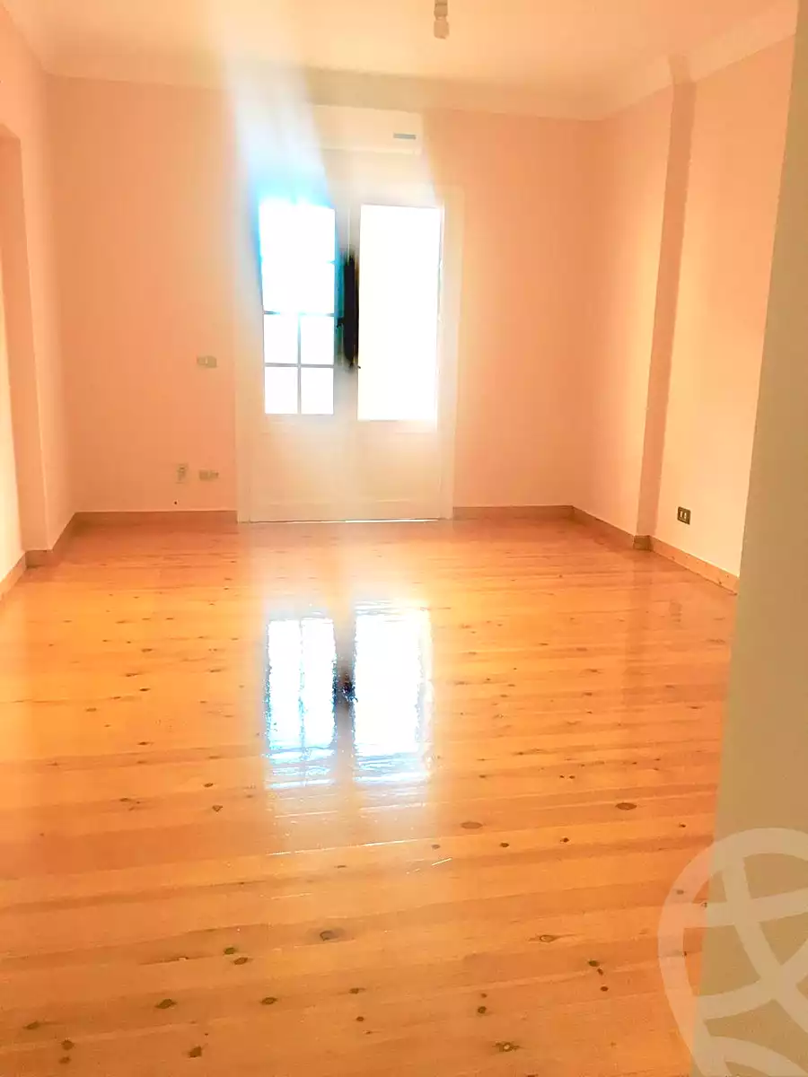 https://aqarmap.com.eg/ar/listing/7001295-for-sale-alexandria-smouha-mohammed-fawzi-moaz-st