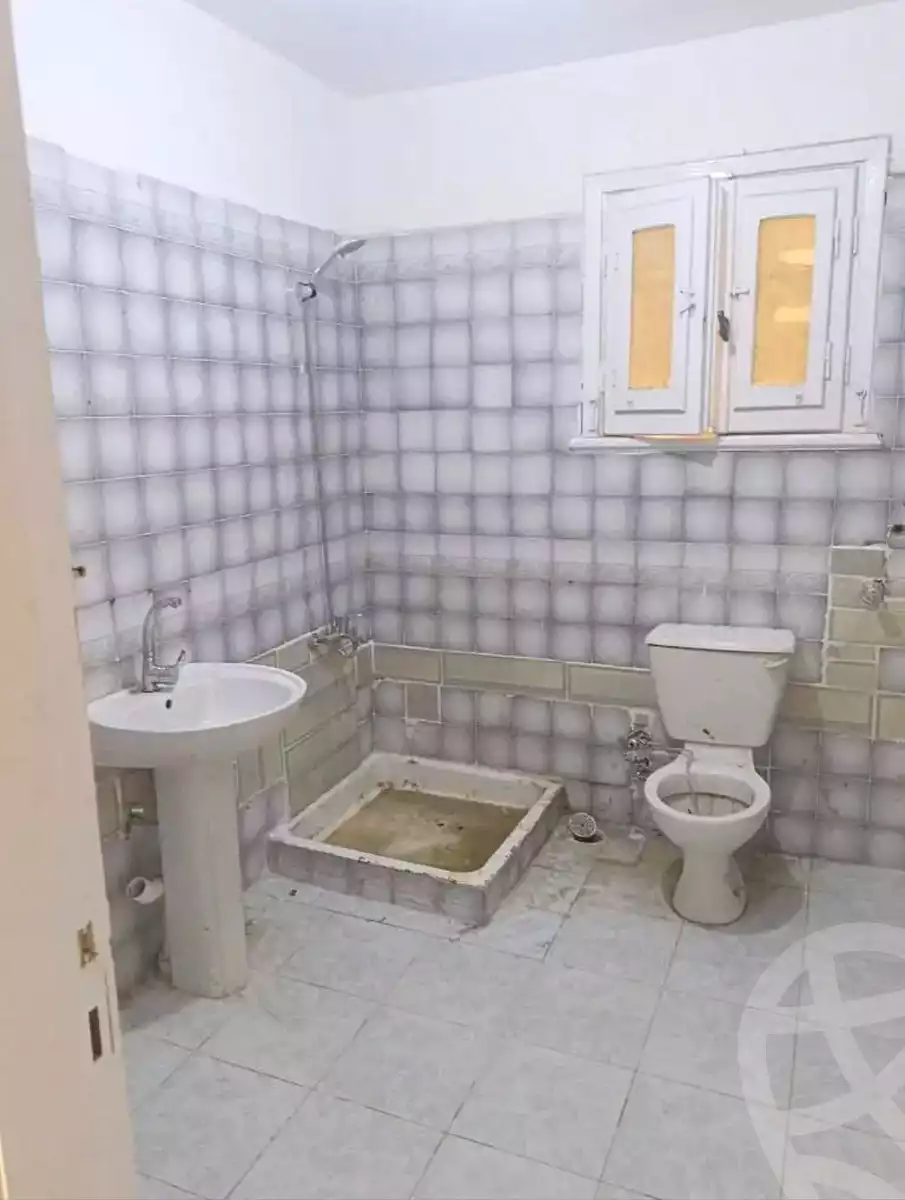 https://aqarmap.com.eg/ar/listing/7001307-for-sale-alexandria-al-agamy-el-kilo-21