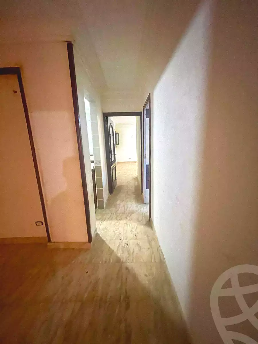 https://aqarmap.com.eg/en/listing/7001327-for-sale-alexandria-al-agamy-lbytsh-shahr-al-assal-st