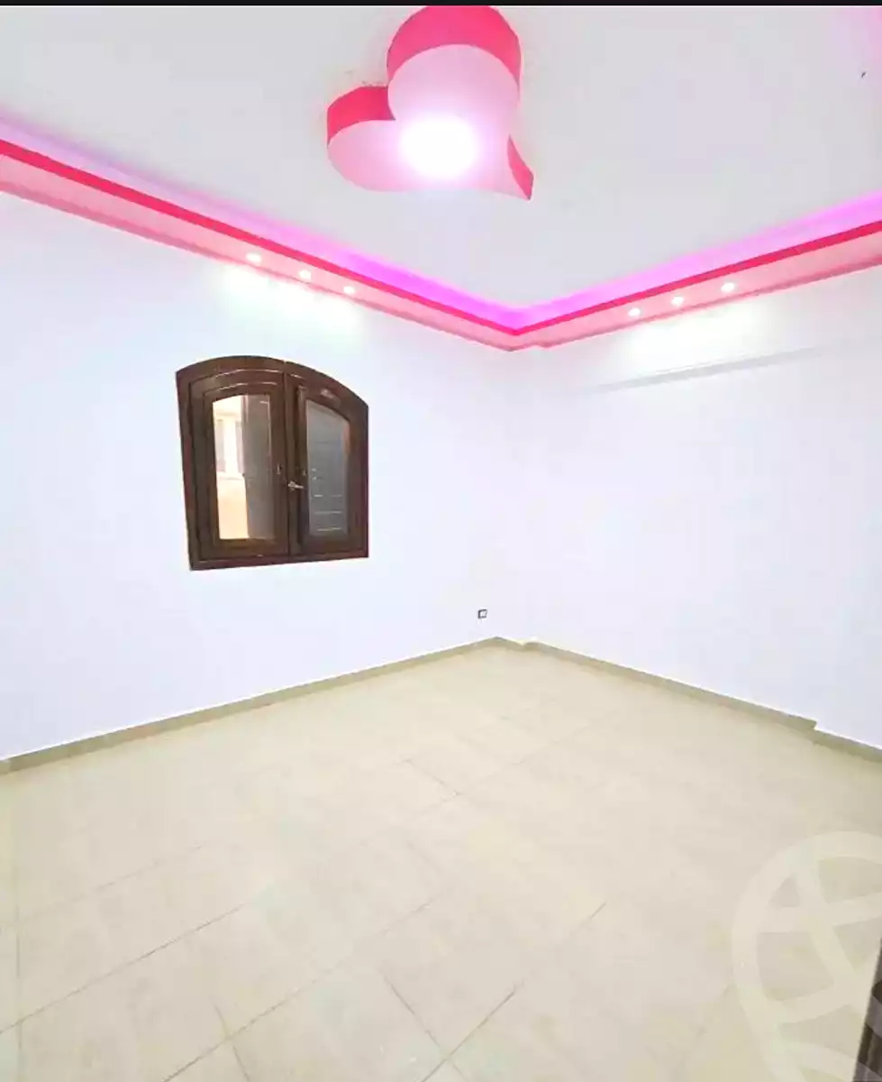 https://aqarmap.com.eg/ar/listing/7001625-for-sale-alexandria-al-agamy-shataa-el-nakheel