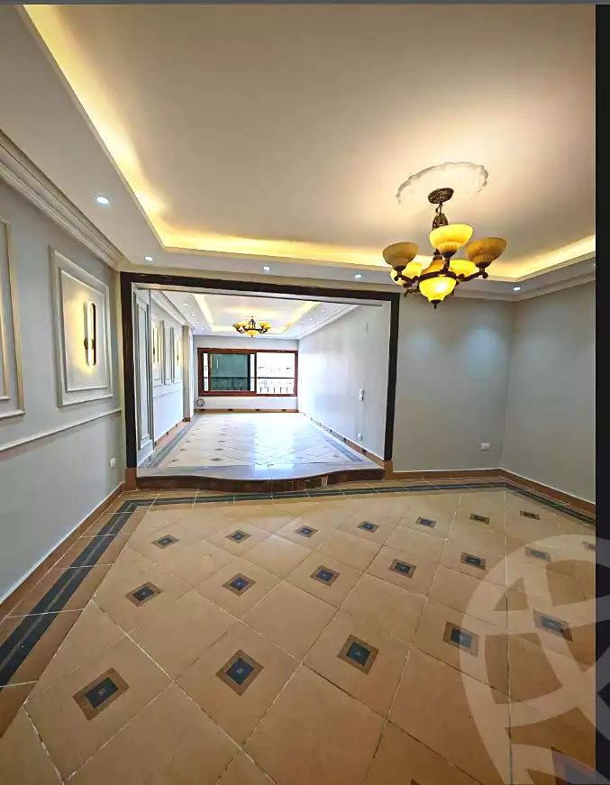 https://aqarmap.com.eg/en/listing/7001895-for-sale-cairo-helwan-ahmed-enci-st