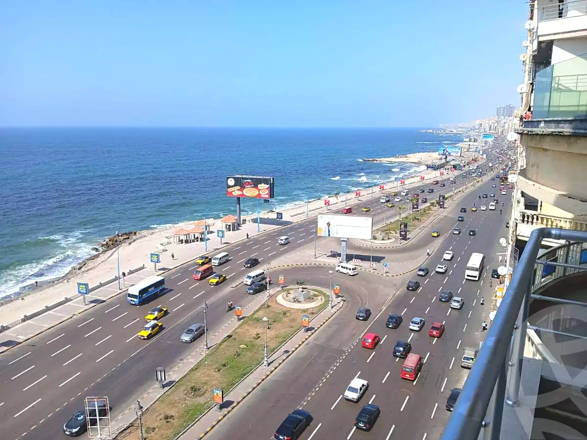 https://aqarmap.com.eg/en/listing/7001981-for-sale-alexandria-camp-cesar-el-gaish-rd