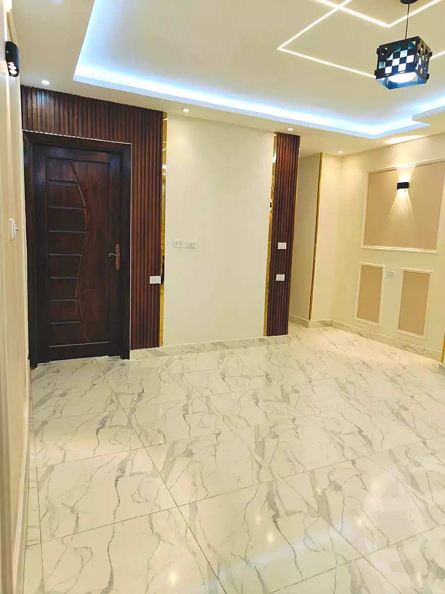 https://aqarmap.com.eg/ar/listing/7002157-for-sale-alexandria-al-agamy-el-hanouvel-abo-bakr-el-sedeek-st