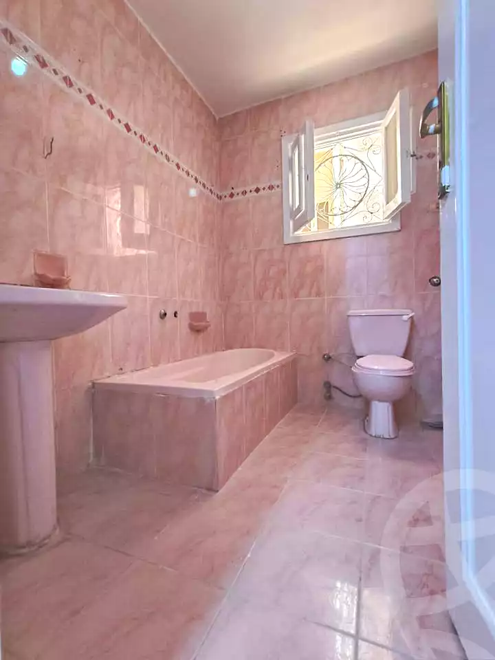 https://aqarmap.com.eg/ar/listing/7002258-for-sale-alexandria-al-agamy-shataa-el-nakheel