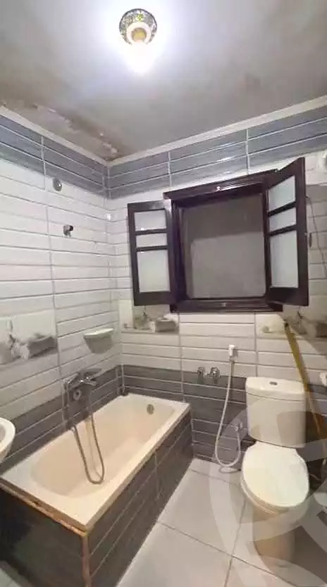 https://aqarmap.com.eg/ar/listing/7002348-for-rent-cairo-faisal-el-tawabeq-el-shaheed-ahmed-hamdy-st