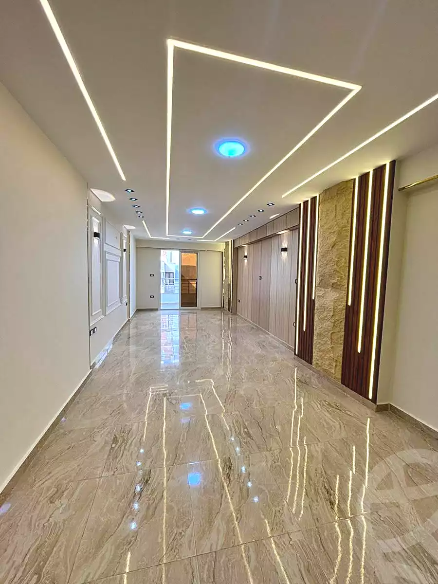 https://aqarmap.com.eg/ar/listing/7002396-for-sale-alexandria-sydy-bshr-sydy-bshr-bhry-khalil-hamada-st