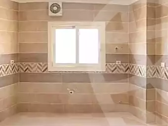 https://aqarmap.com.eg/ar/listing/7002692-for-rent-alexandria-sawary-compounds-panorama-mall-secon