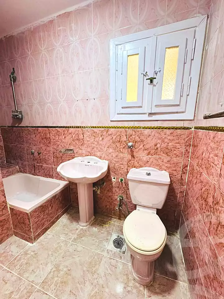 https://aqarmap.com.eg/ar/listing/7002918-for-sale-alexandria-al-agamy-shataa-el-nakheel