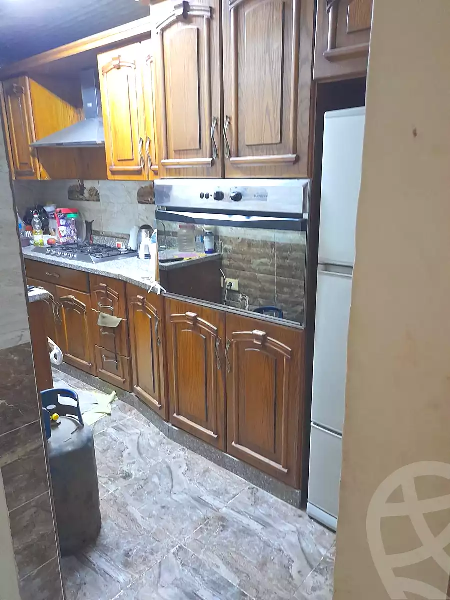 https://aqarmap.com.eg/ar/listing/7003273-for-sale-cairo-el-zaytun-hlmy-lzytwn-ibn-el-hakam-sq
