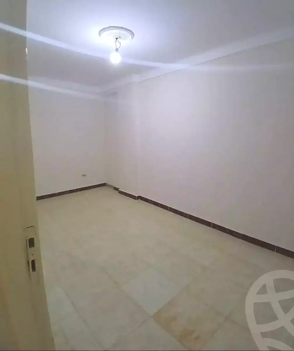 https://aqarmap.com.eg/ar/listing/7003282-for-sale-alexandria-lsywf-el-falki