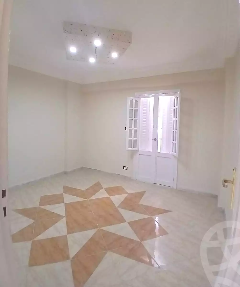 https://aqarmap.com.eg/ar/listing/7003318-for-sale-alexandria-lsywf-el-falki-street-16-el-eslah