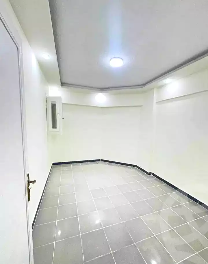 https://aqarmap.com.eg/ar/listing/7003407-for-sale-alexandria-al-agamy-el-kilo-21