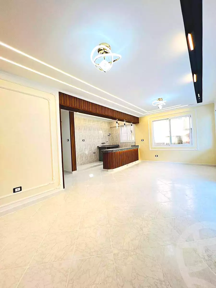 https://aqarmap.com.eg/ar/listing/7003421-for-sale-alexandria-al-agamy-shataa-el-nakheel
