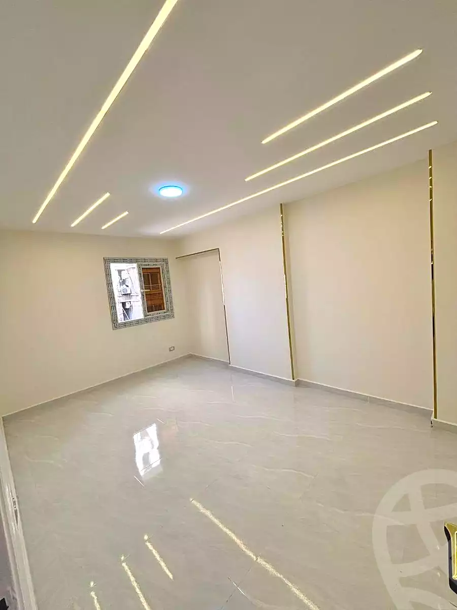 https://aqarmap.com.eg/en/listing/7003437-for-sale-alexandria-sydy-bshr-sydy-bshr-bhry-shr-mhmwd-l-yswy