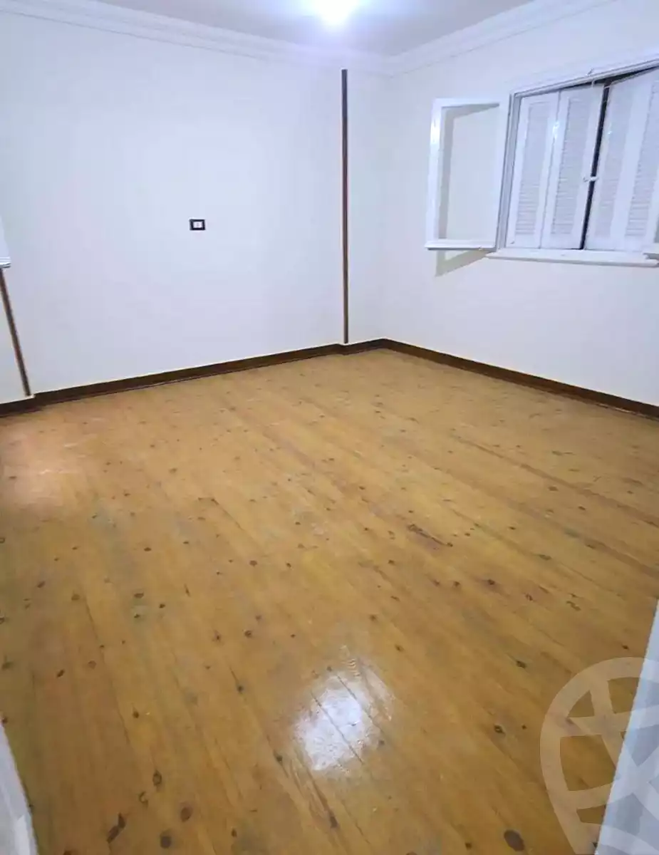 https://aqarmap.com.eg/ar/listing/7003636-for-rent-alexandria-el-mandara-alex-el-mandara-bahri