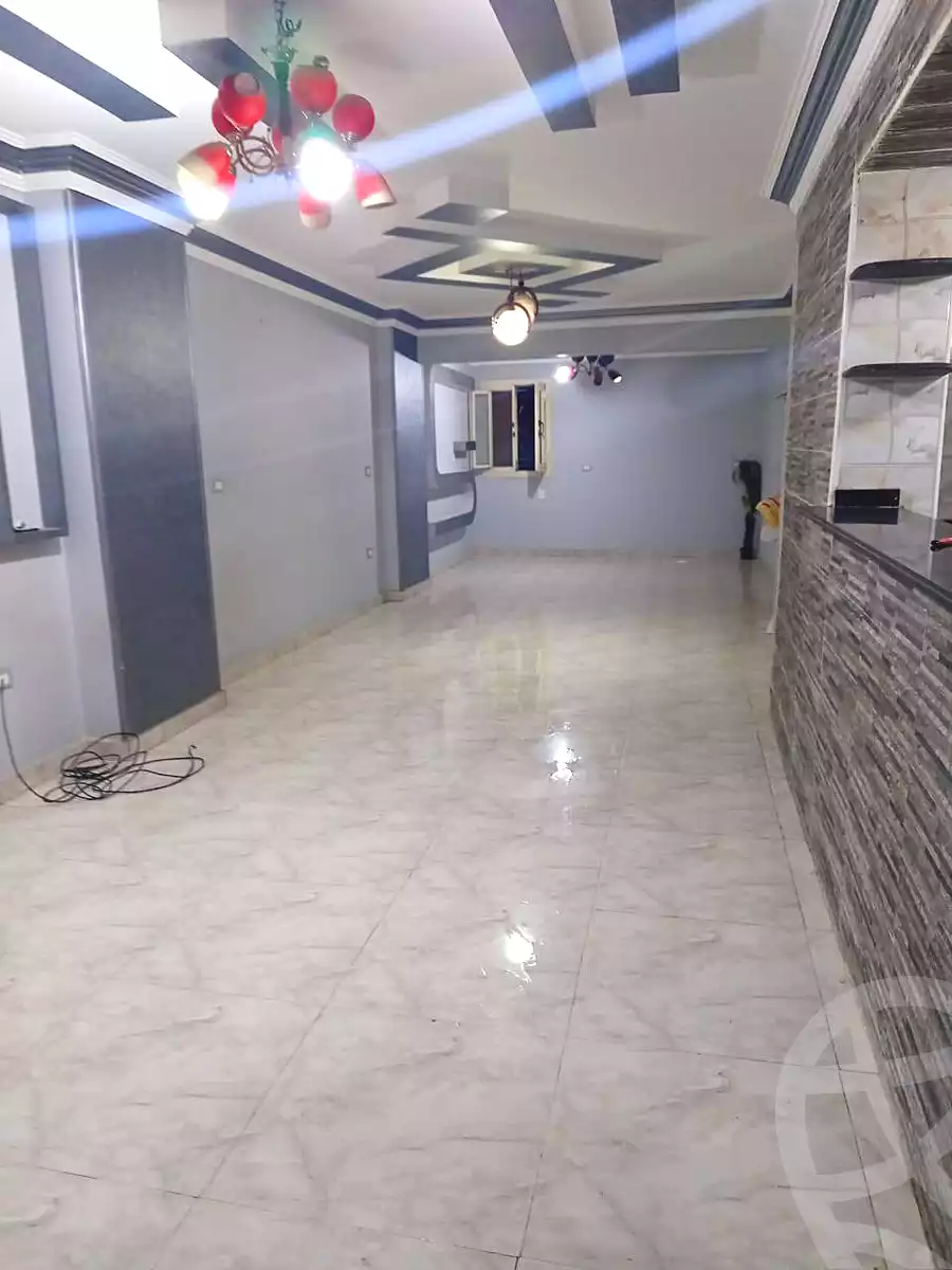 https://aqarmap.com.eg/ar/listing/7003870-for-sale-cairo-ain-shams-shr-hmd-jbr