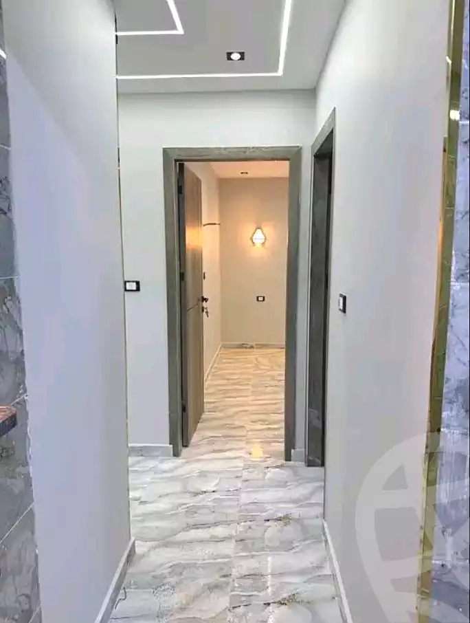 https://aqarmap.com.eg/en/listing/7004060-for-sale-cairo-el-haram-el-lebeny-soltan-khattab-st