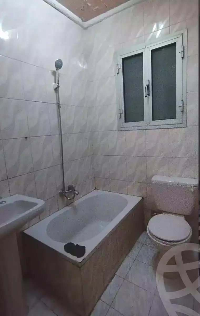 https://aqarmap.com.eg/en/listing/7004185-for-rent-alexandria-el-asafra-l-sfr-bhry