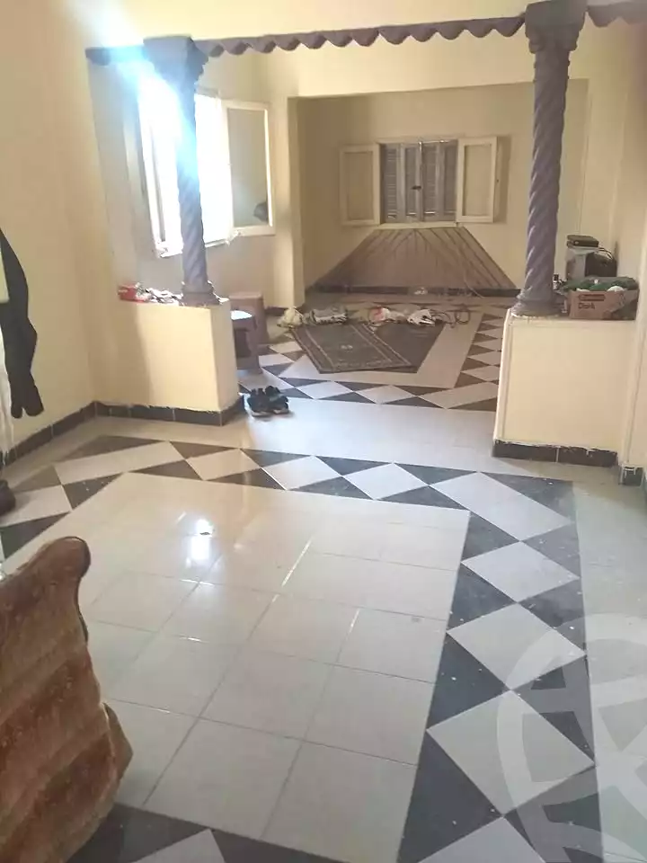 https://aqarmap.com.eg/ar/listing/7004330-for-sale-cairo-helwan-ahmed-enci-st