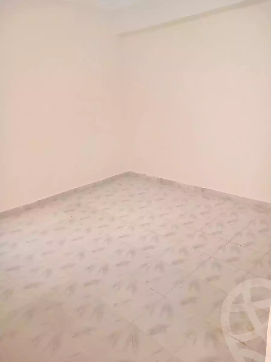 https://aqarmap.com.eg/ar/listing/7004755-for-sale-alexandria-al-agamy-el-hanouvel