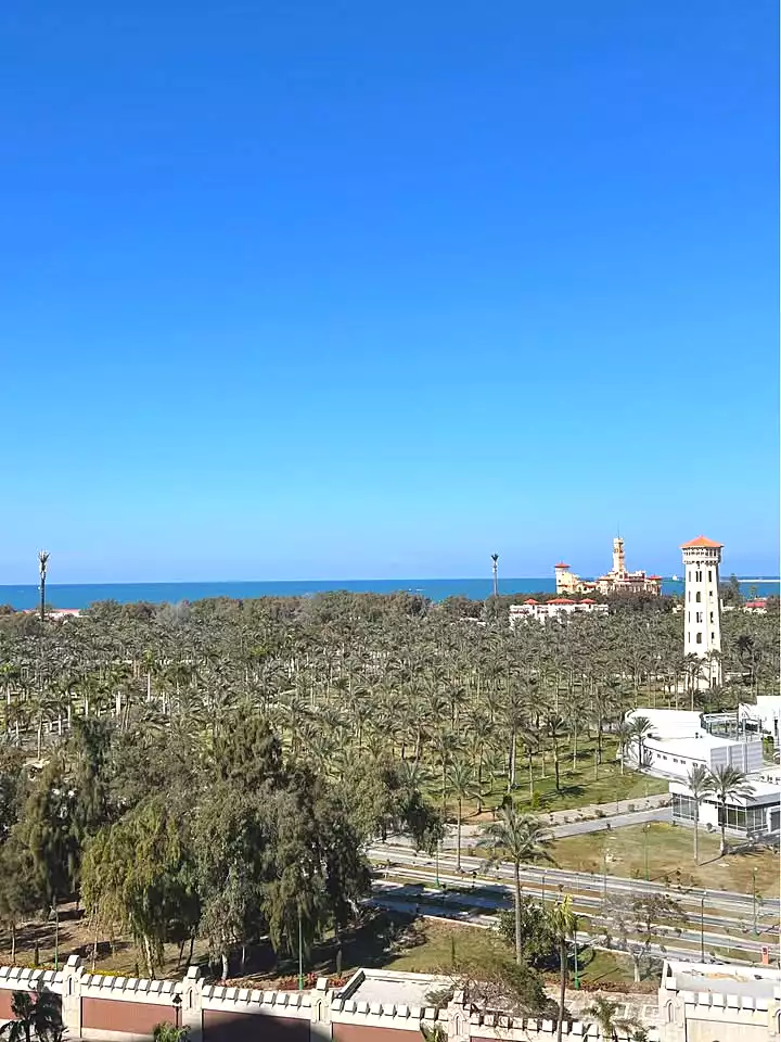 https://aqarmap.com.eg/ar/listing/7004757-for-sale-alexandria-el-montazah-sheraton-towers