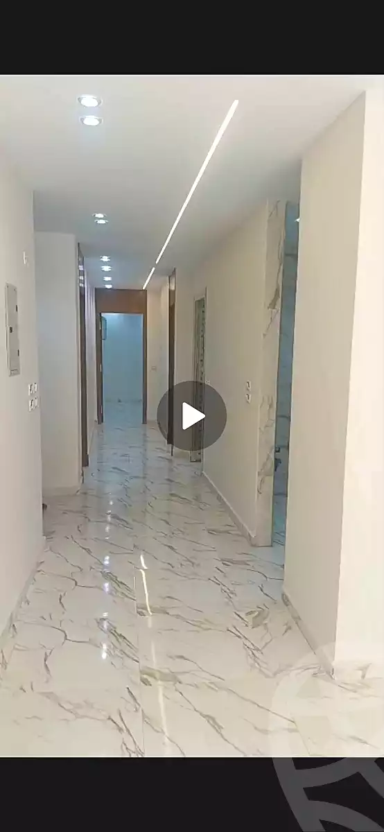 https://aqarmap.com.eg/ar/listing/7004811-for-sale-cairo-ain-shams-jsr-lswys-kamal-hegab-st