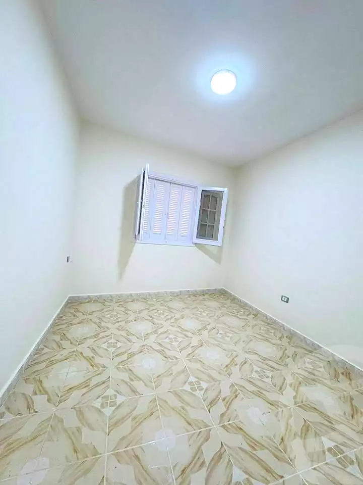 https://aqarmap.com.eg/ar/listing/7004814-for-sale-alexandria-al-agamy-shataa-el-nakheel
