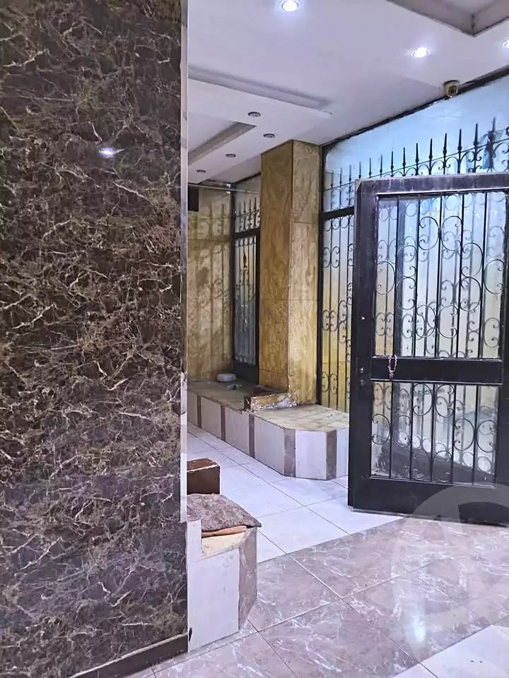 https://aqarmap.com.eg/ar/listing/7004984-for-rent-cairo-ljyz-el-warraq-salah-salem-st