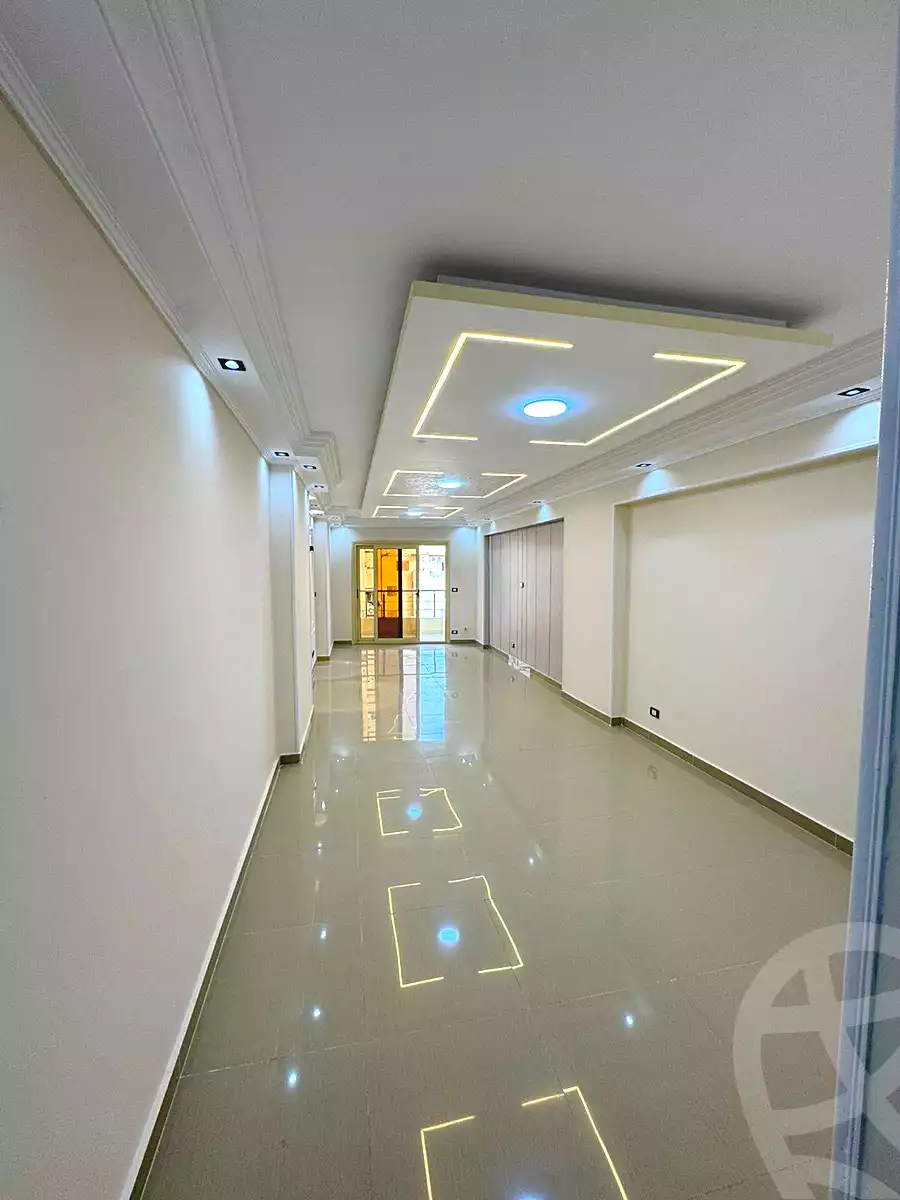 https://aqarmap.com.eg/ar/listing/7004991-for-sale-alexandria-sydy-bshr-sydy-bshr-bhry-shr-mhmwd-l-yswy