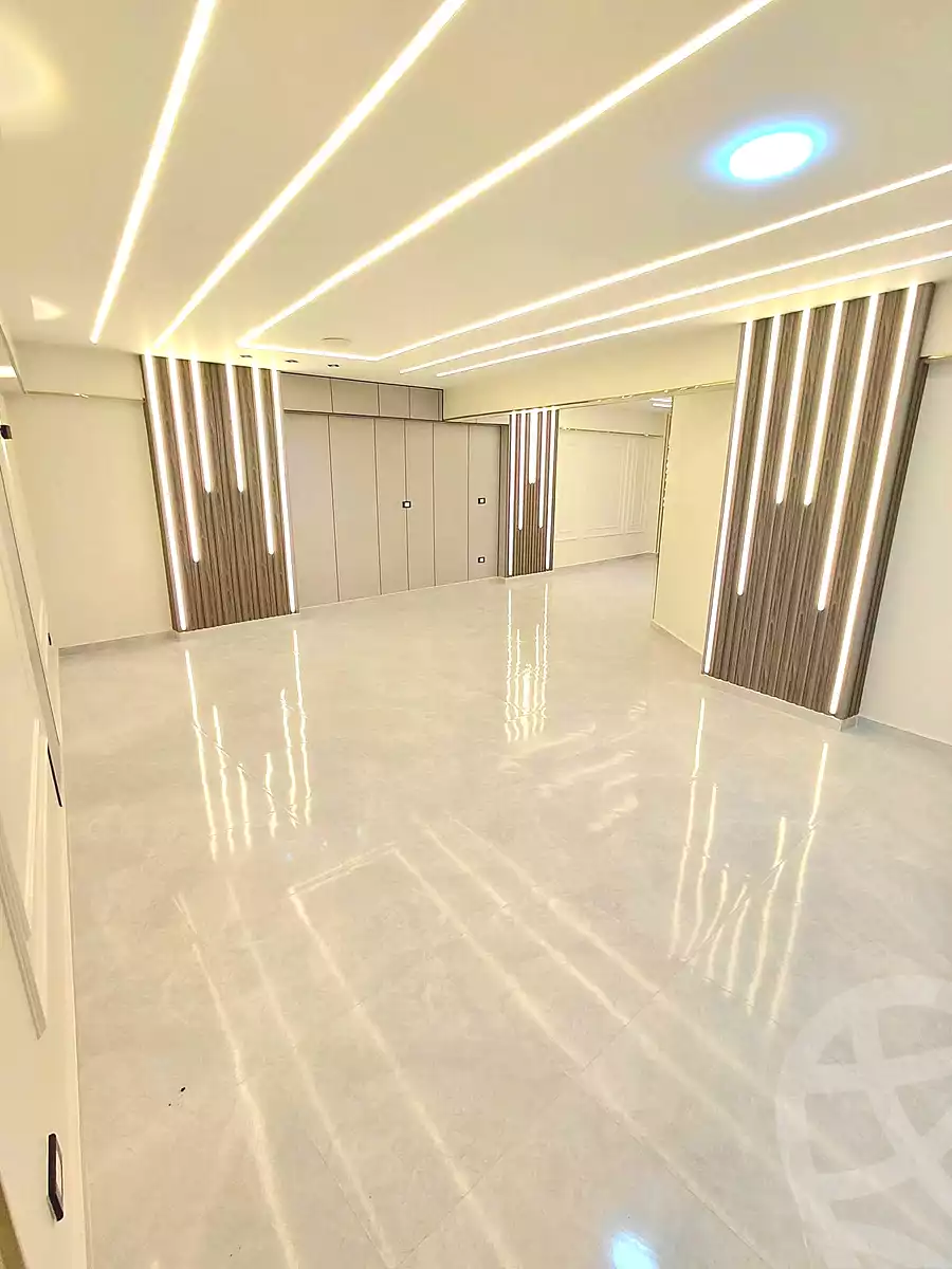 https://aqarmap.com.eg/ar/listing/7005058-for-sale-alexandria-sydy-bshr-sydy-bshr-bhry-shr-mhmwd-l-yswy